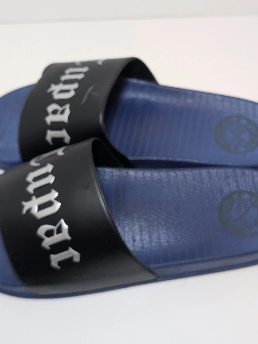 NEW 2PAC Tupac Shakur Slides Sandals Men's Size 12 Blue/Black Cross Colours NIB